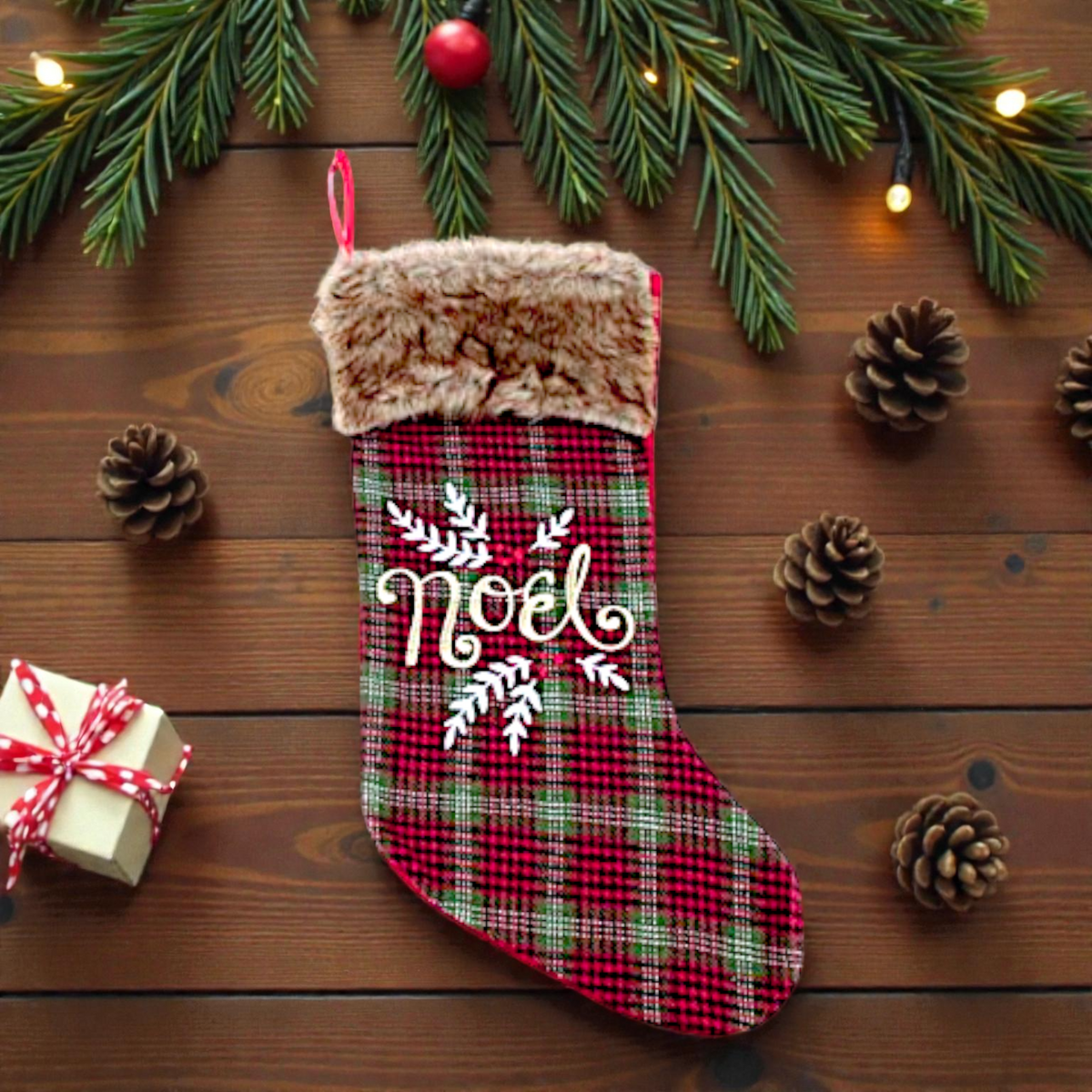 Bas de Noël traditionnel à motif carreaux