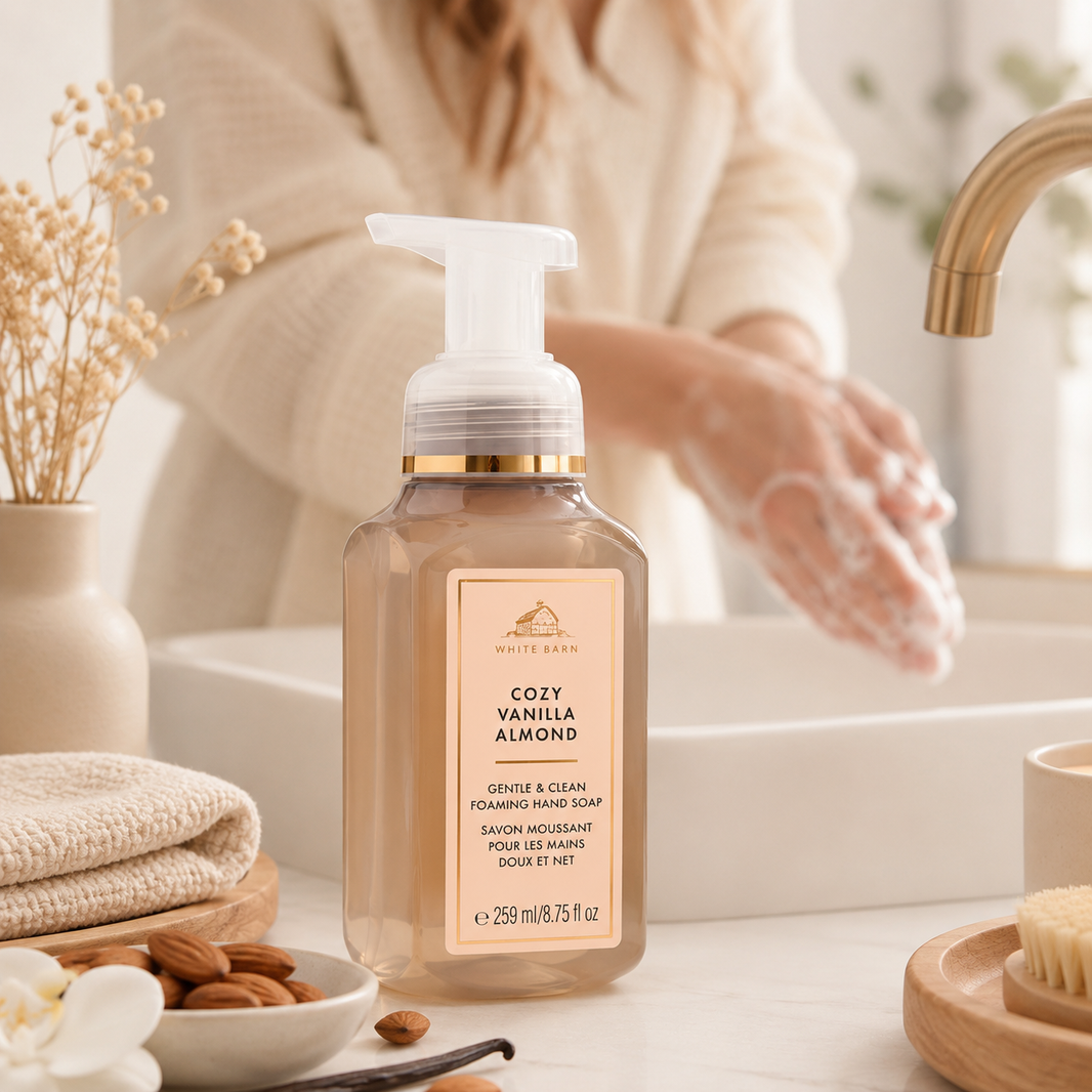 Gentle & Clean Foaming Hand Soap - Cozy Vanilla Almond - Bath & Body Works