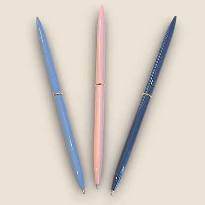 Stylo fin encre noir – Ligne dorée raffinée - choix de 3 teintes