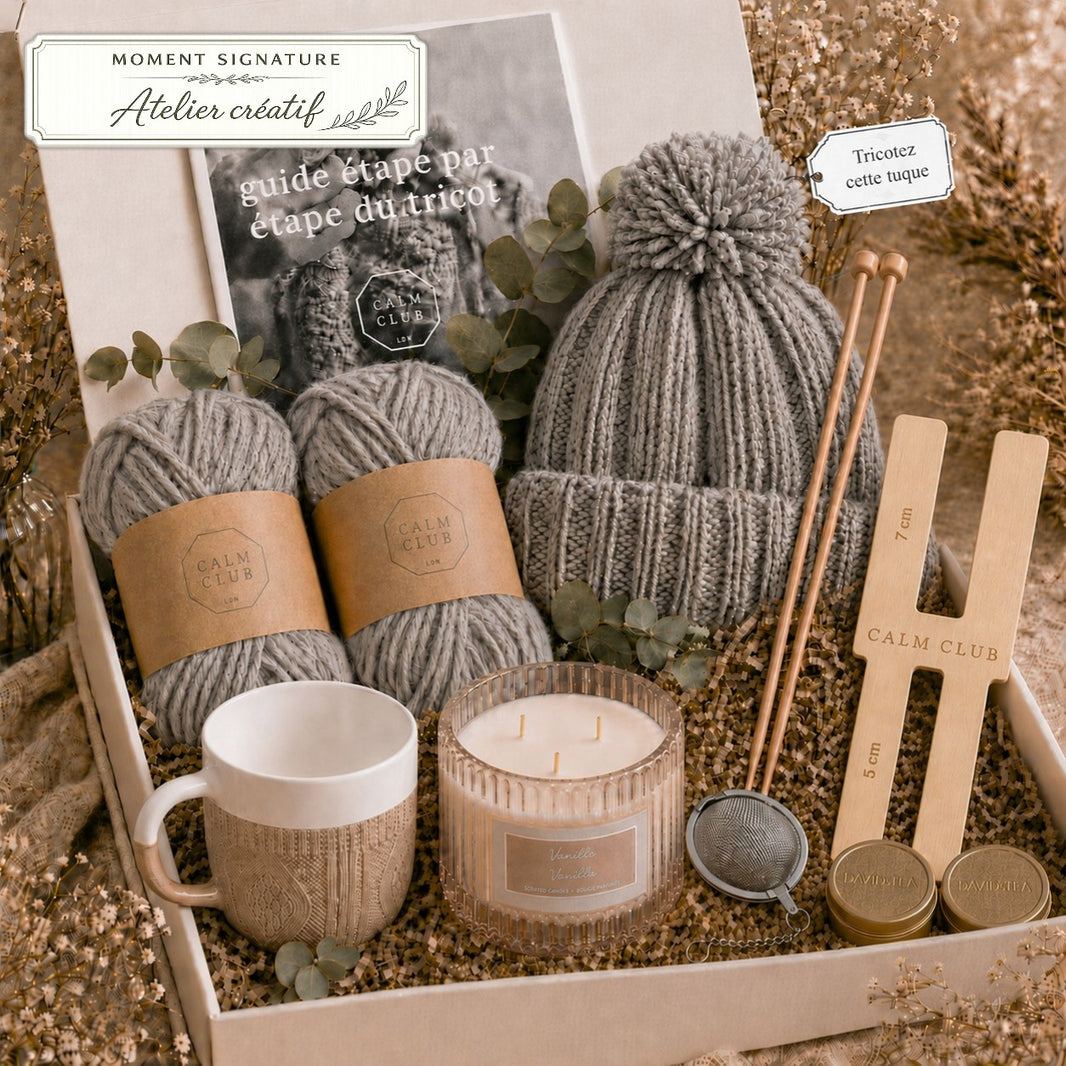 Coffret tricot cadeau Mailles et Cocon avec kit pour tuque, thé, tasse, infuseur et bougie