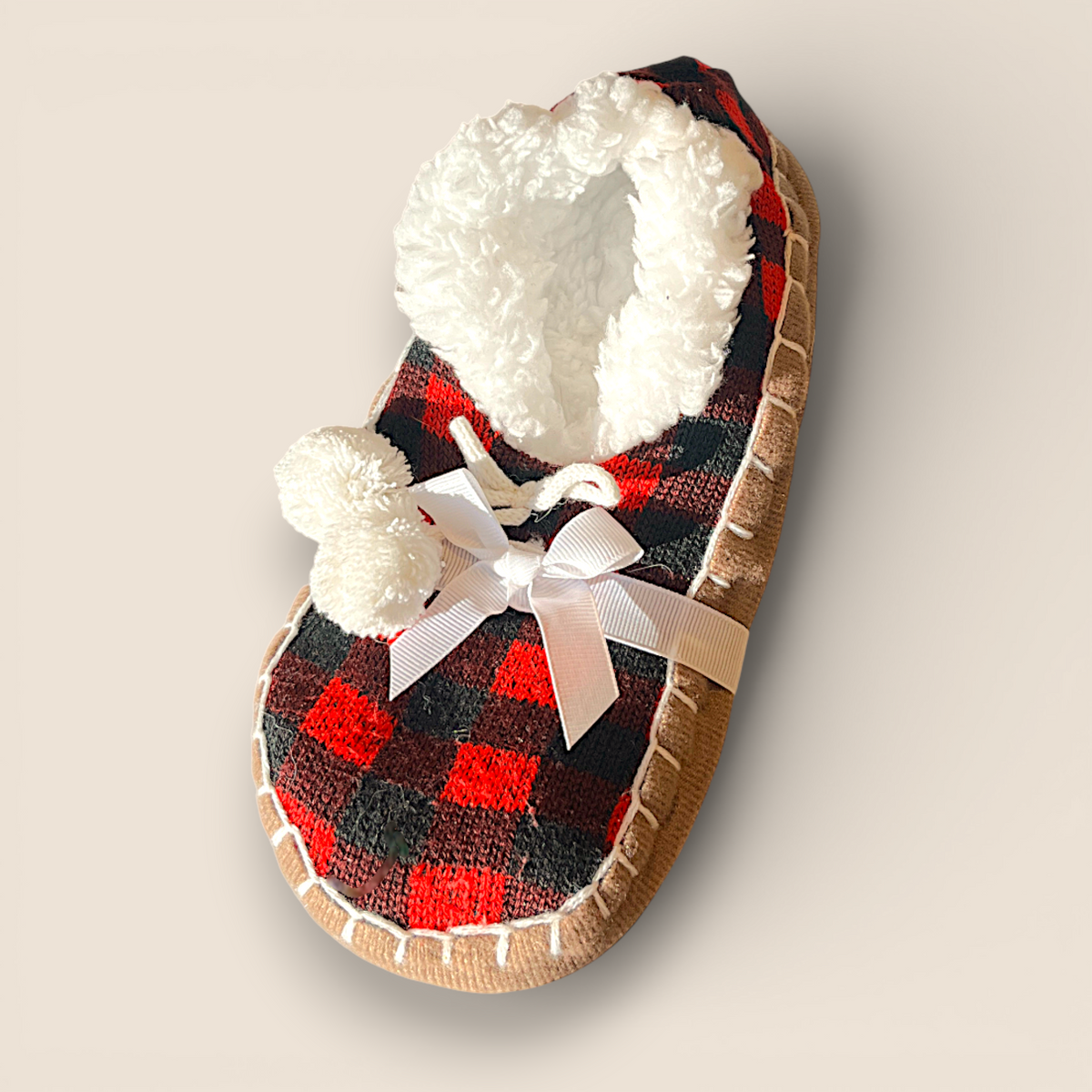 Ultra-soft slippers with red and black plaid lining – Cocoon (Women's 7-8)