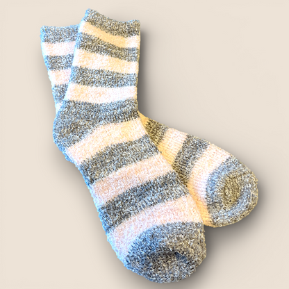 Bas confort rayé peluche – Gris & rose pâle