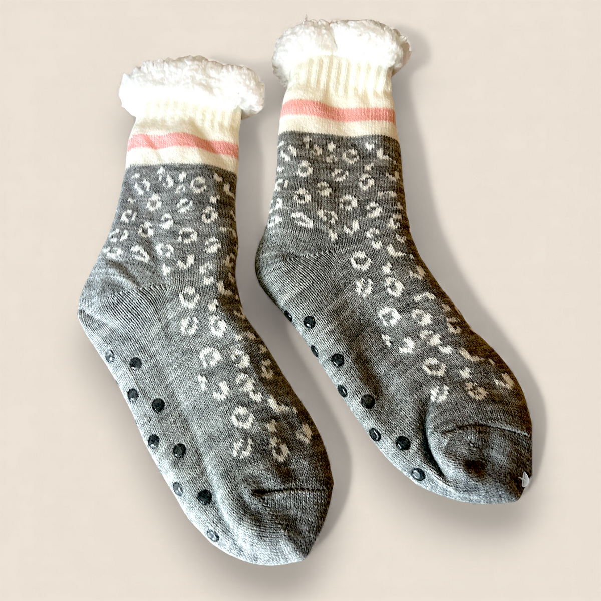 Carisma Women's Sherpa Socks - Sizes 9-11 (White Pattern Grey)
