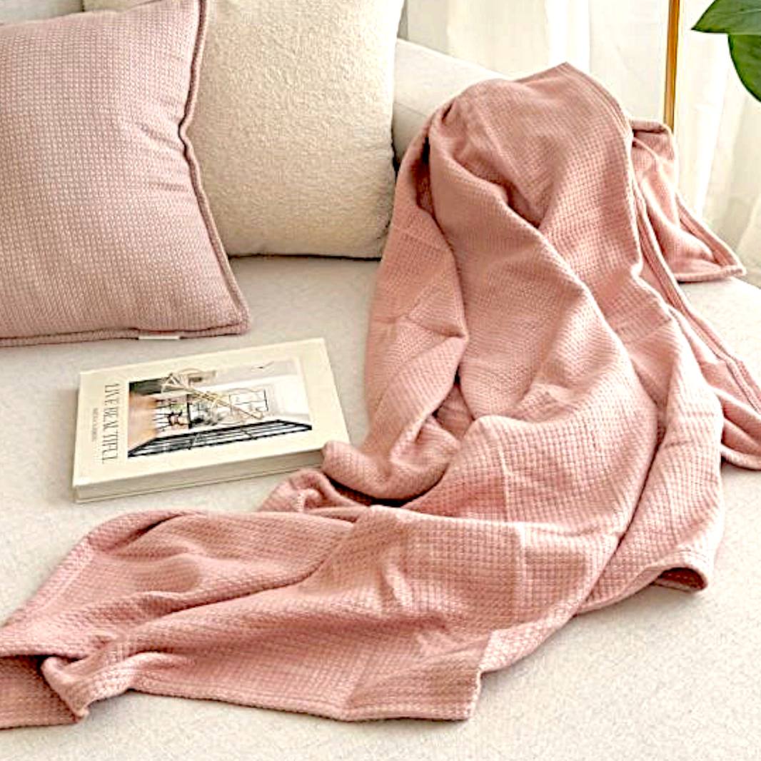 Jeté jacquard vieux rose – Motif délicat